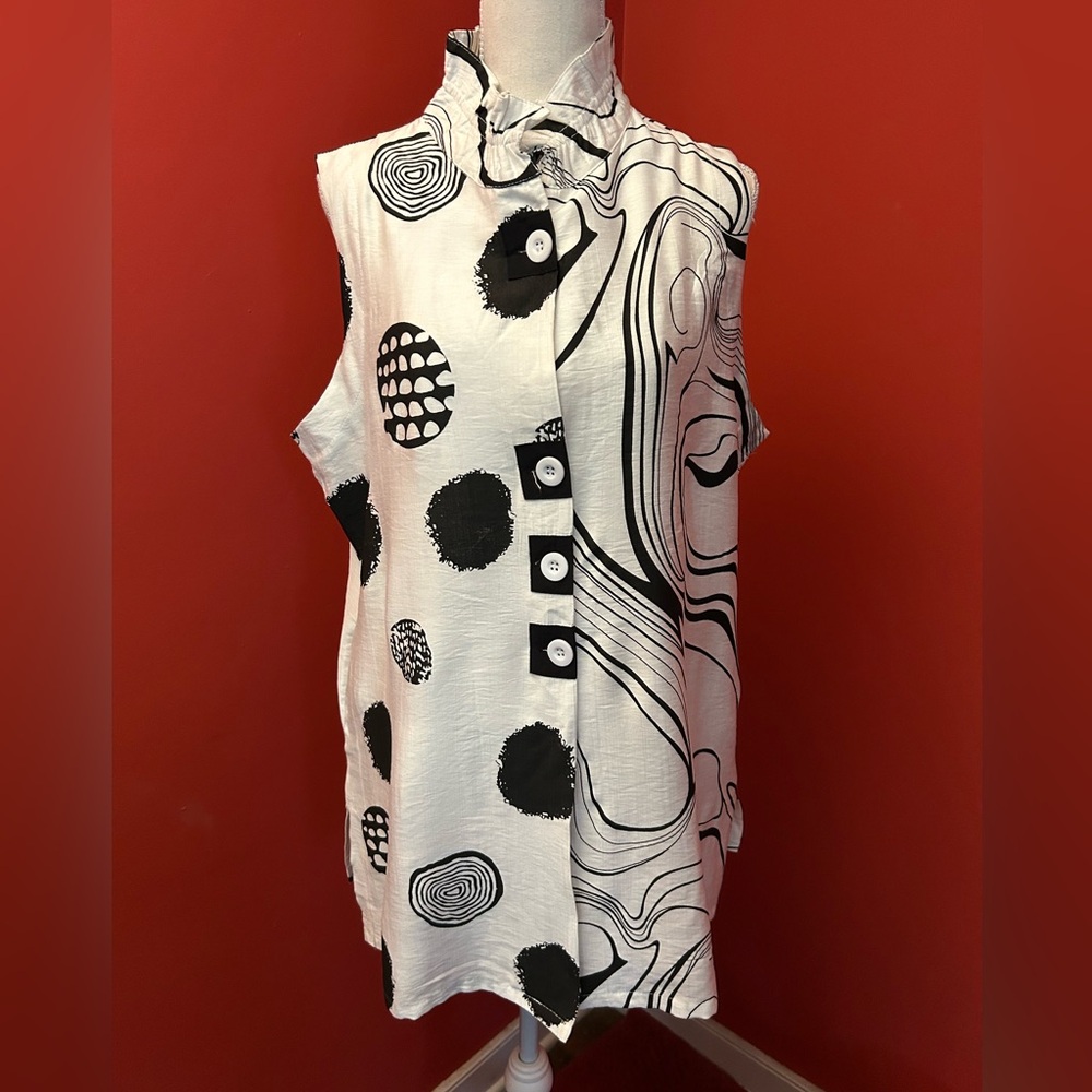 Artistic Black and White Women's Blouse